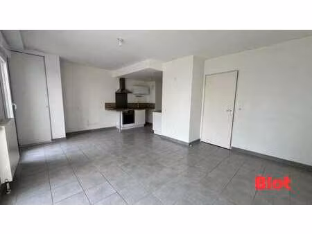 vente appartement 4 pièces à bruz (35170) : à vendre 4 pièces / 79m² bruz