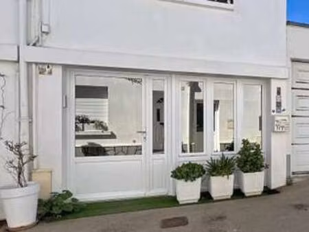 vente maison à saint-gilles-croix-de-vie croix de vie (85800) : à vendre / 63m² saint-gill