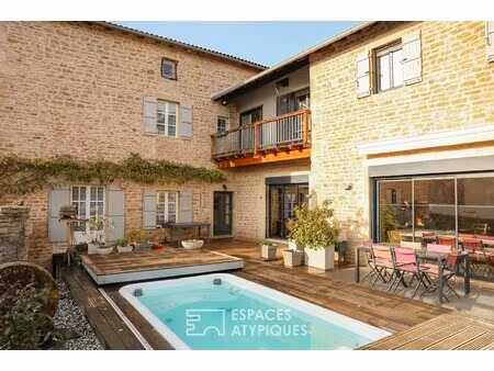 maison de luxe à vendre à solutré-pouilly