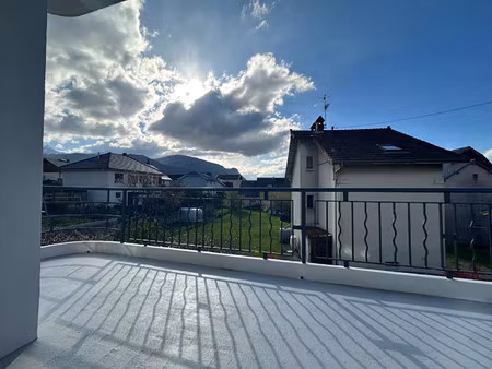 location appartement 4 pièces 79 m² à la ravoire (73490)