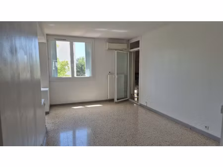 marignane ' les acacias ' appartement de type 3/4