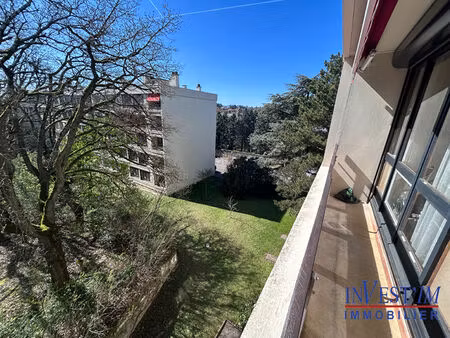 appartement st genis laval 4 pièce(s) 83 m2 + parking +cave.