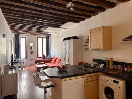 grand studio meublé 32.26 m² - hyper-centre saint-germain-en-laye