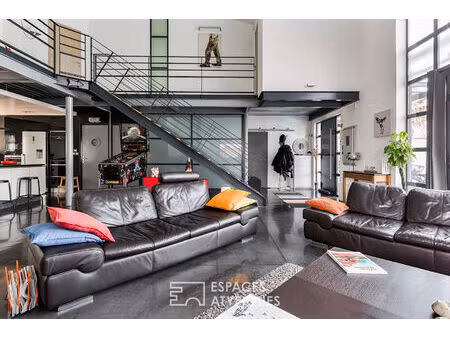 maison contemporaine avec piscine à castelginest