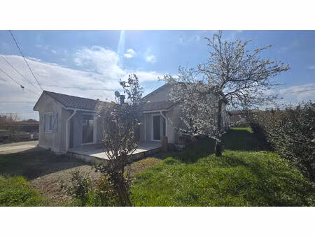 daux ? élégante maison familiale de 168 m² avec piscine sur parcelle de 1 344 m²