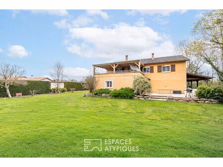 maison familiale 6 chambres avec jardin