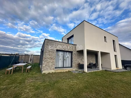 maison inviduelle contemporaine - 131m² - vivable de plain pied - 5 pieces - saint jean du