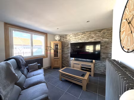 maison rénovée centre cours la ville