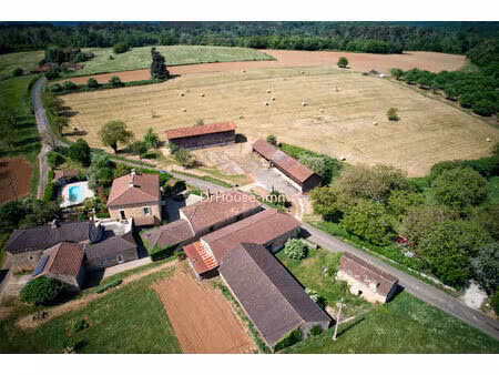 domaine touristique exploitable et fort potentiel de développement - 3 ha - proche bonagui