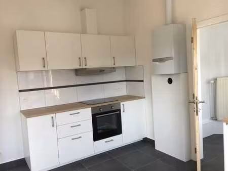 appartement 2 ch. à grivegnée  110 m2  peb c