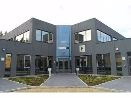 301 - 459 m² de bureaux rénovés le long de la leuvenseste...
