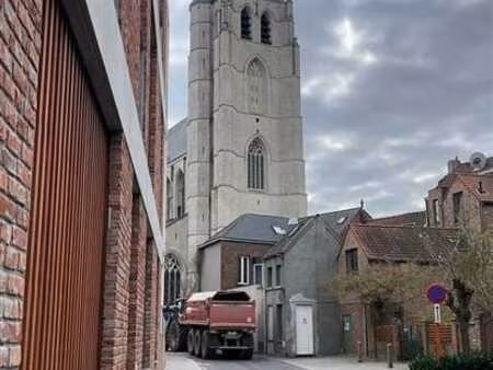 commerce - rez-de-chausée