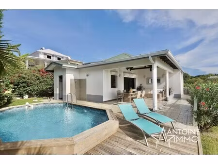 villa de luxe à vendre à le robert