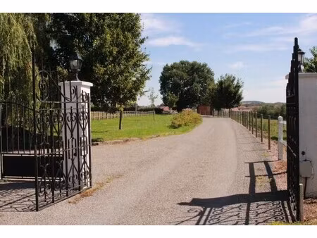maison de luxe à vendre à le breuil
