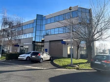 location local d’activités colombes 92700 385m² à 2483m²