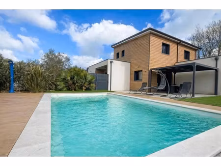 vente maison piscine à grosbreuil (85440) : à vendre piscine / 125m² grosbreuil