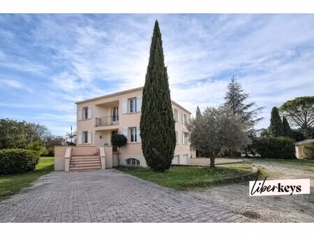 maison de luxe à vendre à oraison