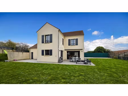 villa de luxe à vendre à courdimanche