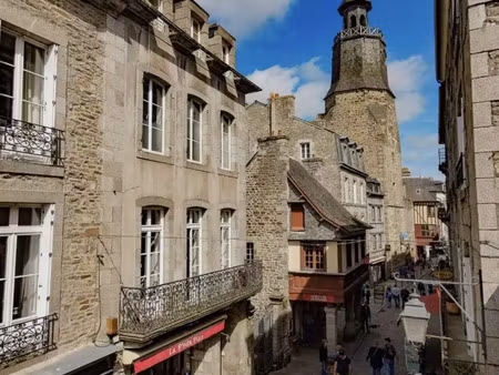 vente bureaux et commerces à dinan (22100) : à vendre / 41m² dinan