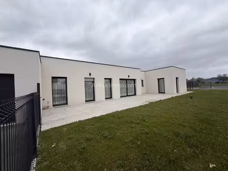 vente maison à lanvallay (22100) : à vendre / 165m² lanvallay