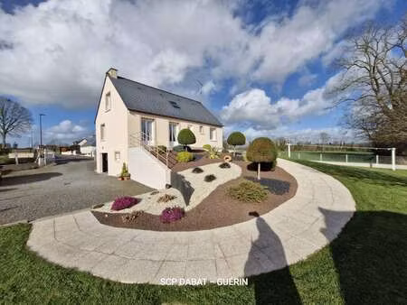 vente maison à parigny (50600) : à vendre / 106m² parigny