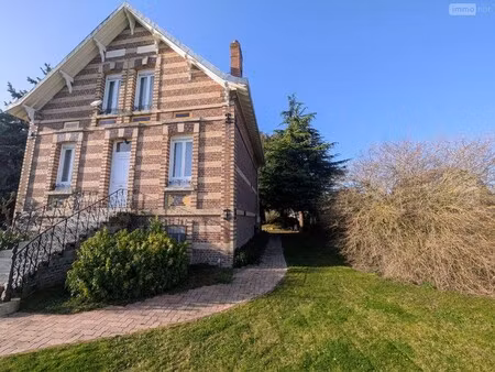 maison de luxe à vendre dans le quartier ouest