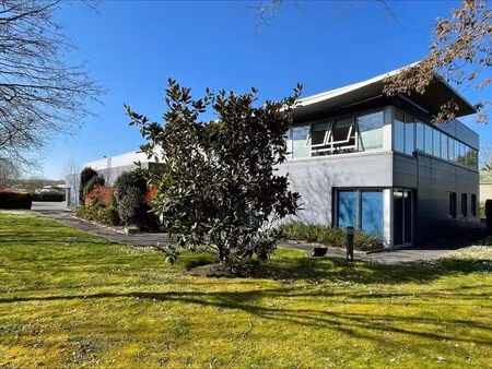 location local d’activités le plessis-bouchard 95130 1763m²