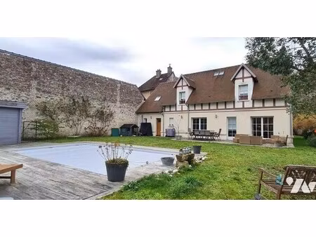 maison de luxe à vendre à vieux-moulin