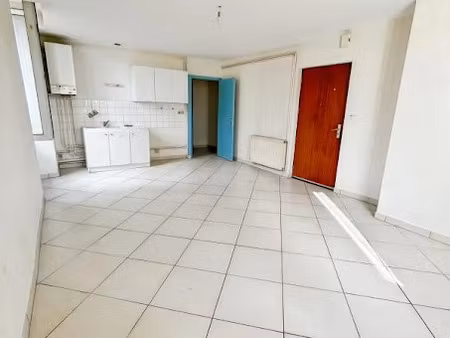 location appartement 2 pièces 43.74 m² à saint-uze (26240)  420 €