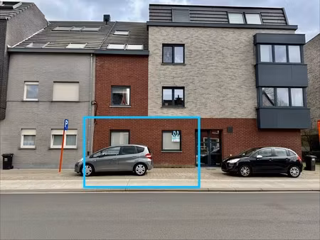 gelijkvloers tweeslaapkamer-appartement te wondelgem