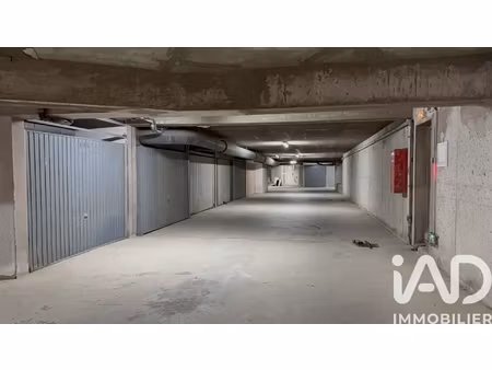 vente garage 15 m²