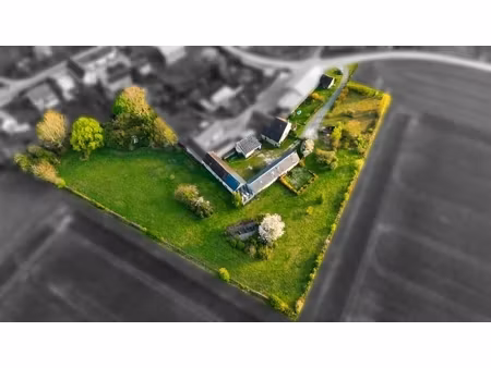 corps de ferme 10 pièces