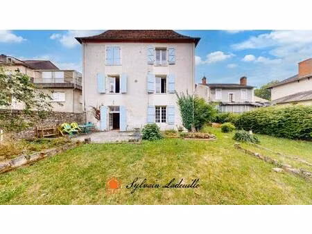 maison de caractère au cœur du bugue – 330 m² habitables