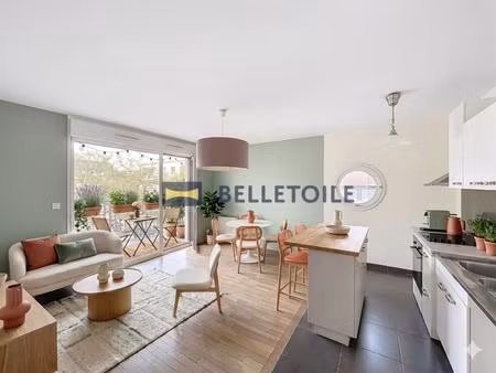 coeur charentonneau appartement 3 pieces avec terrasse