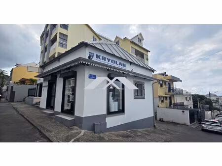 saisissez l'exclusivité : concept store de luxe & studio beau