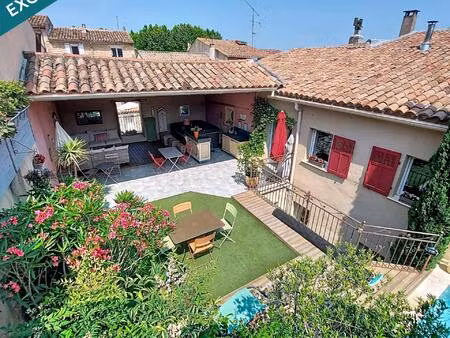 maison de ville 232m² avec patio 150m² et garage