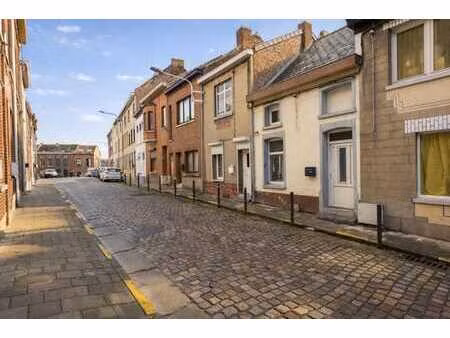◊ maison à rénover au cœur de binche avec jardin ◊