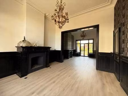 maison de maître avec 5 chambres et jardin  idéale pour pro