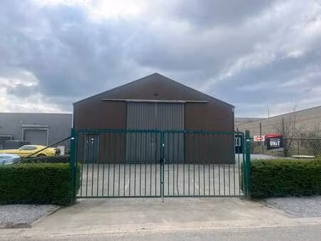 entrepôt industriel à louer à herstal (49 caractères)
