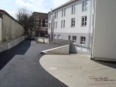 location parking à pontarlier (25300)  85 €