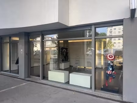 location locaux professionnels 109 m² à toulouse (31000)  1 100 €