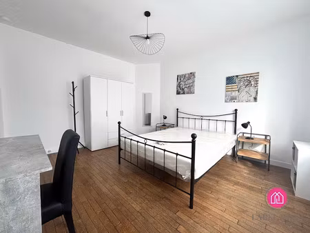 location meublée maison 5 pièces 108 m² à anzin (59410)  445 €