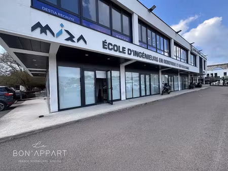 location locaux professionnels 338 m² à ajaccio (20000)  7 850 €