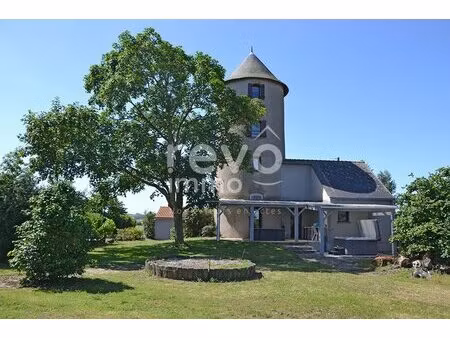 ancien moulin restauré un lieu de vie rare entre nature et caractère
