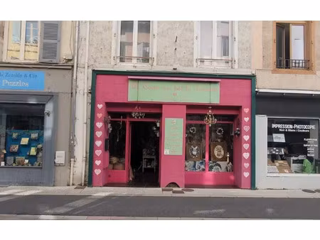 immeuble beaurepaire 182.83 m² t-5 à vendre  103 000 €