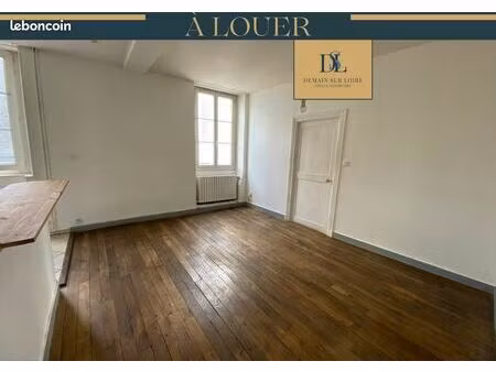 appartement t2 de 44 m² à proximité immédiate du centre-ville