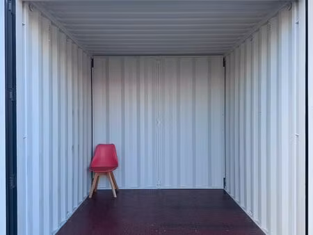 stockage pro / box / 16m3 / craon accès plein pied 24h/24 7j/7