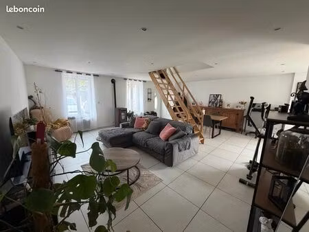 maison 2 chambres à louer