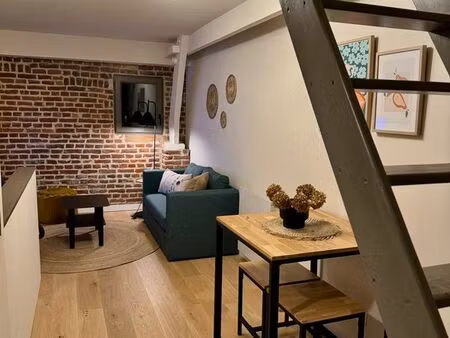 charmant f2 meublé dans corps de ferme