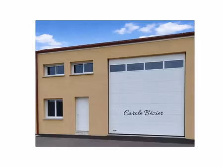 location bureaux et commerces à saint-hilaire-de-chaléons (44680) : à louer / 255m² saint-